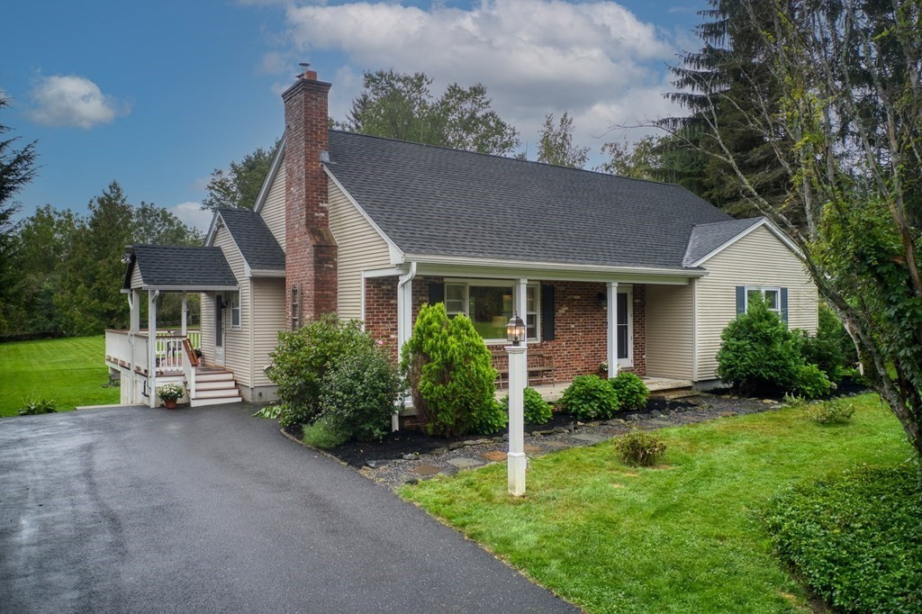 32 Wiles Road Sterling, MA 01564 - Photo 1 of 42 Gallery Image 1