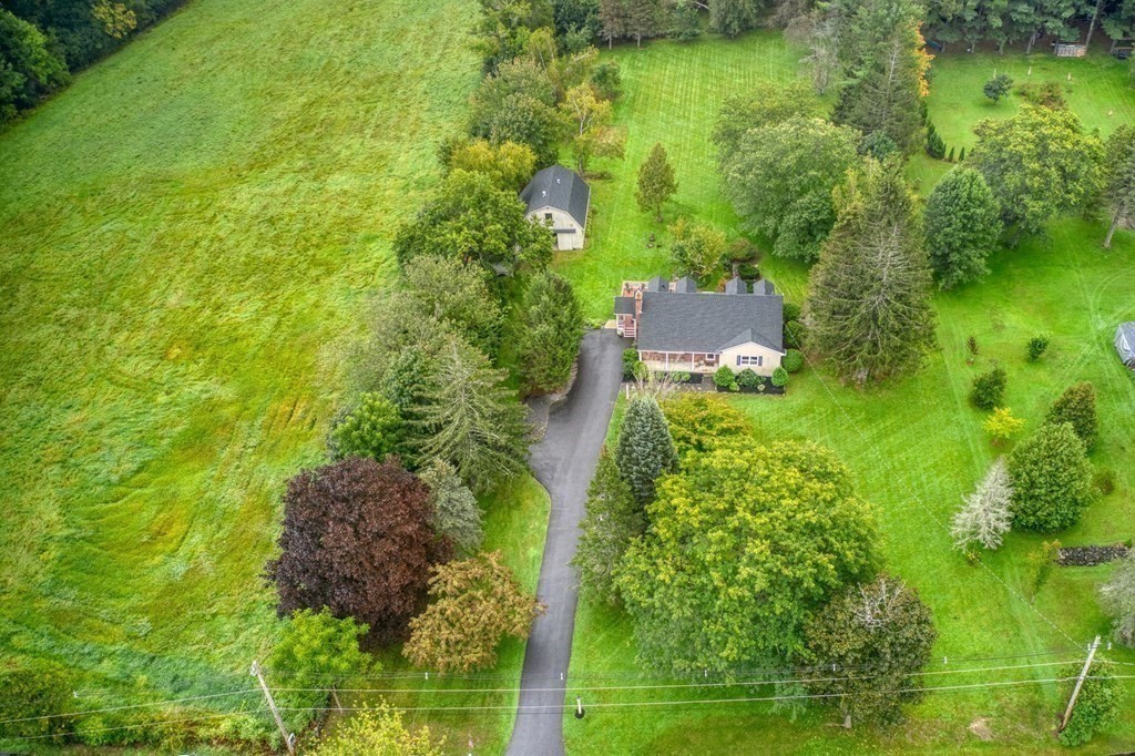 32 Wiles Road Sterling, MA 01564 - Photo 3 of 42 Gallery Image 3