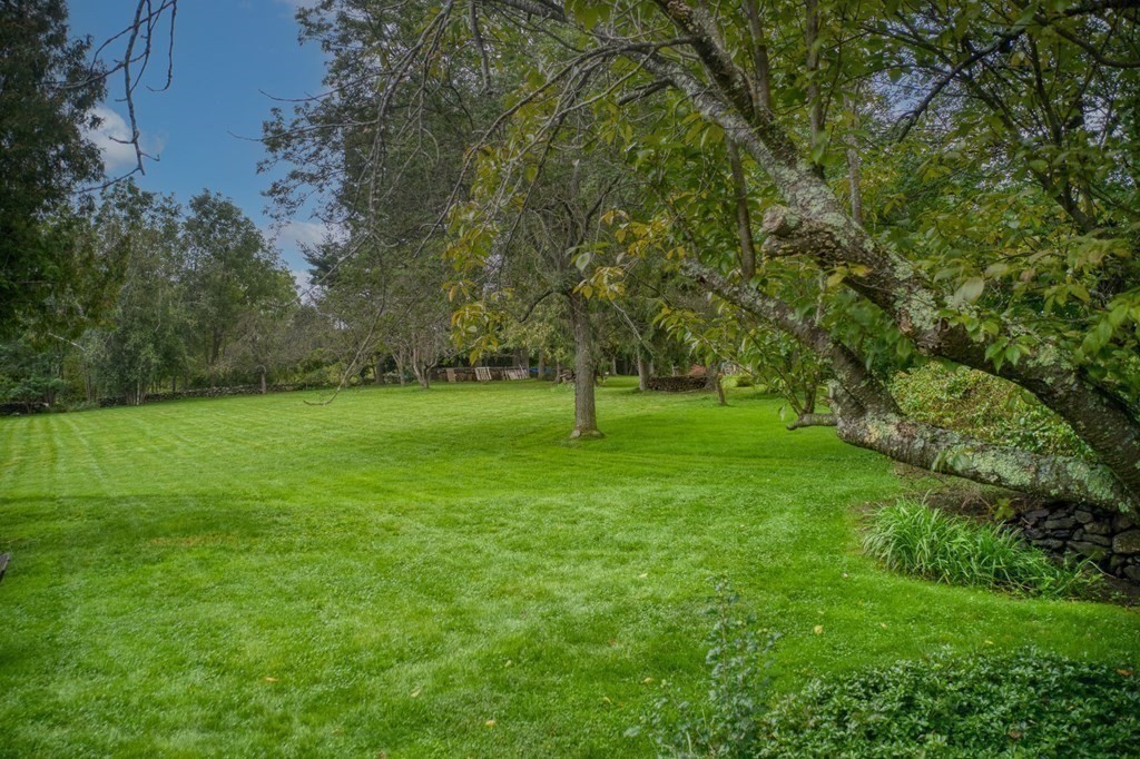 32 Wiles Road Sterling, MA 01564 - Photo 35 of 42 Gallery Image 35