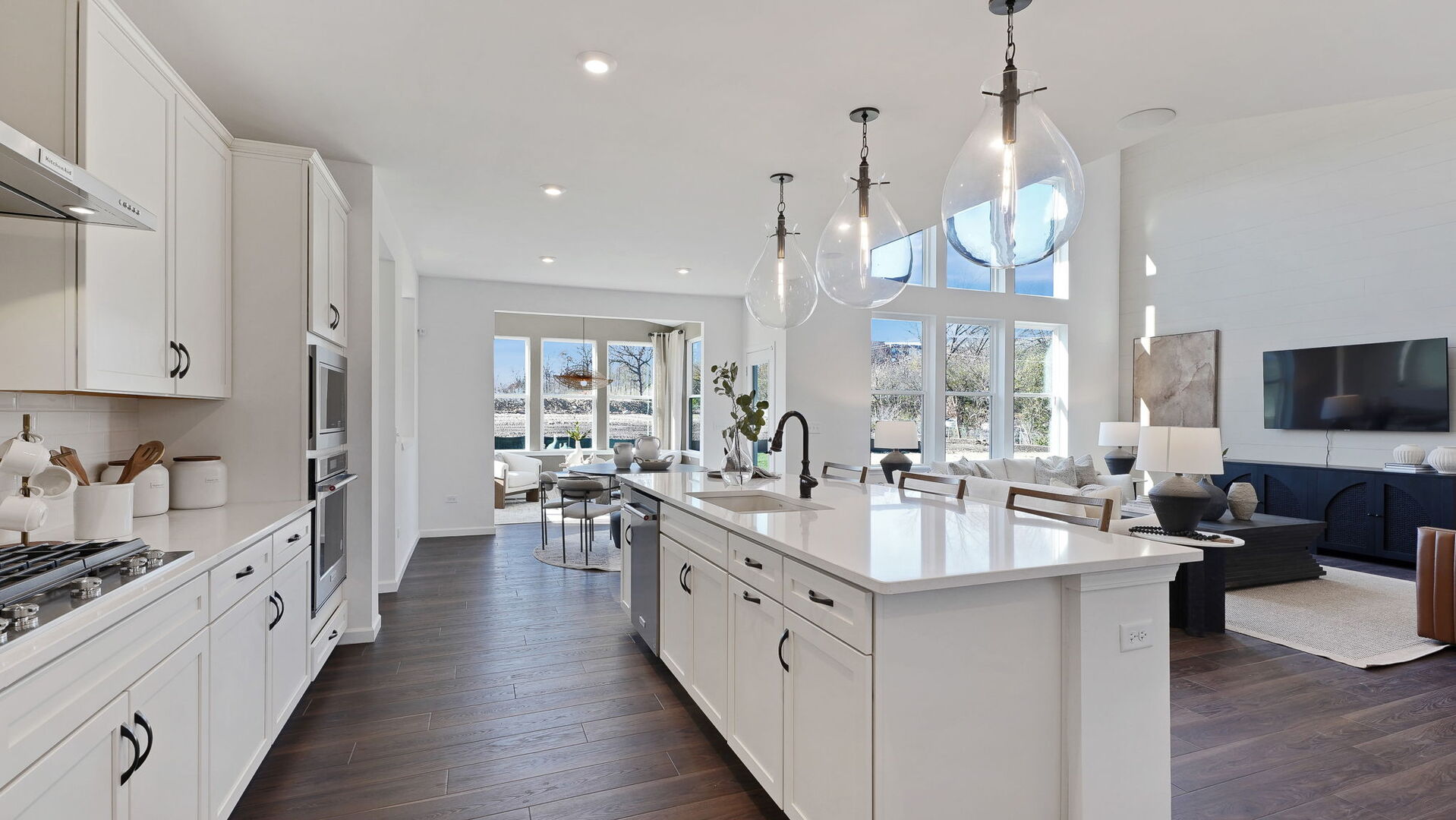 6206 Rivers Edge Drive Lisle, IL 60532 - Photo 4 of 23 Gallery Image 4