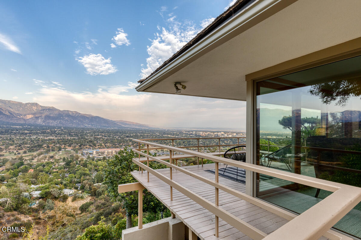 775 Panorama Place Pasadena, CA 91105 - Photo 33 of 62 a view of a balcony with furniture and city view