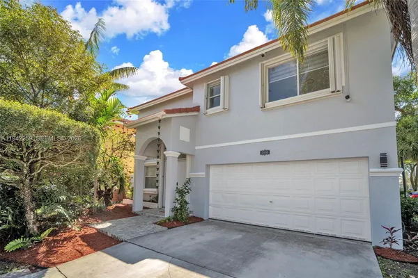 $4,200 | 300 Southwest 100th Avenue, Pembroke Pines, FL 33025