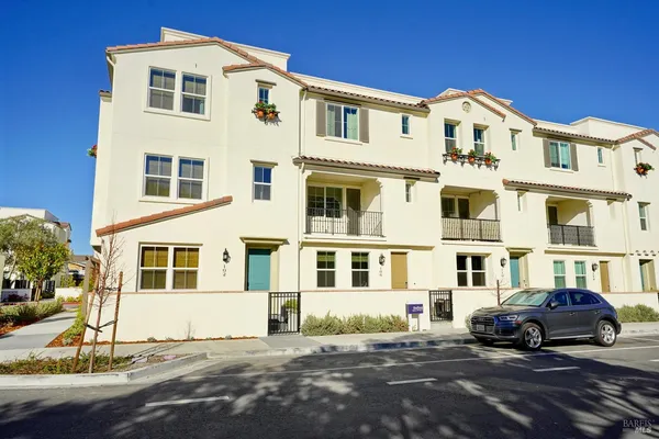 $995,000 | 106 Rockview Road, Novato, CA 94949
