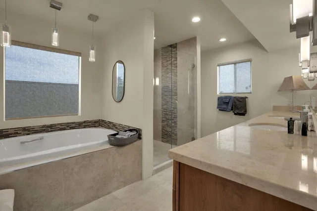 $1,150,000 | 48320 Beverly Drive, Palm Desert, CA 92260