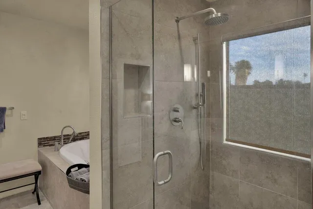 $1,150,000 | 48320 Beverly Drive, Palm Desert, CA 92260