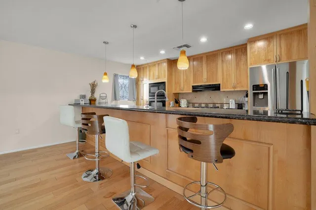 $1,150,000 | 48320 Beverly Drive, Palm Desert, CA 92260