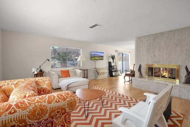 $1,150,000 | 48320 Beverly Drive, Palm Desert, CA 92260
