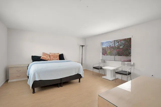 $1,150,000 | 48320 Beverly Drive, Palm Desert, CA 92260