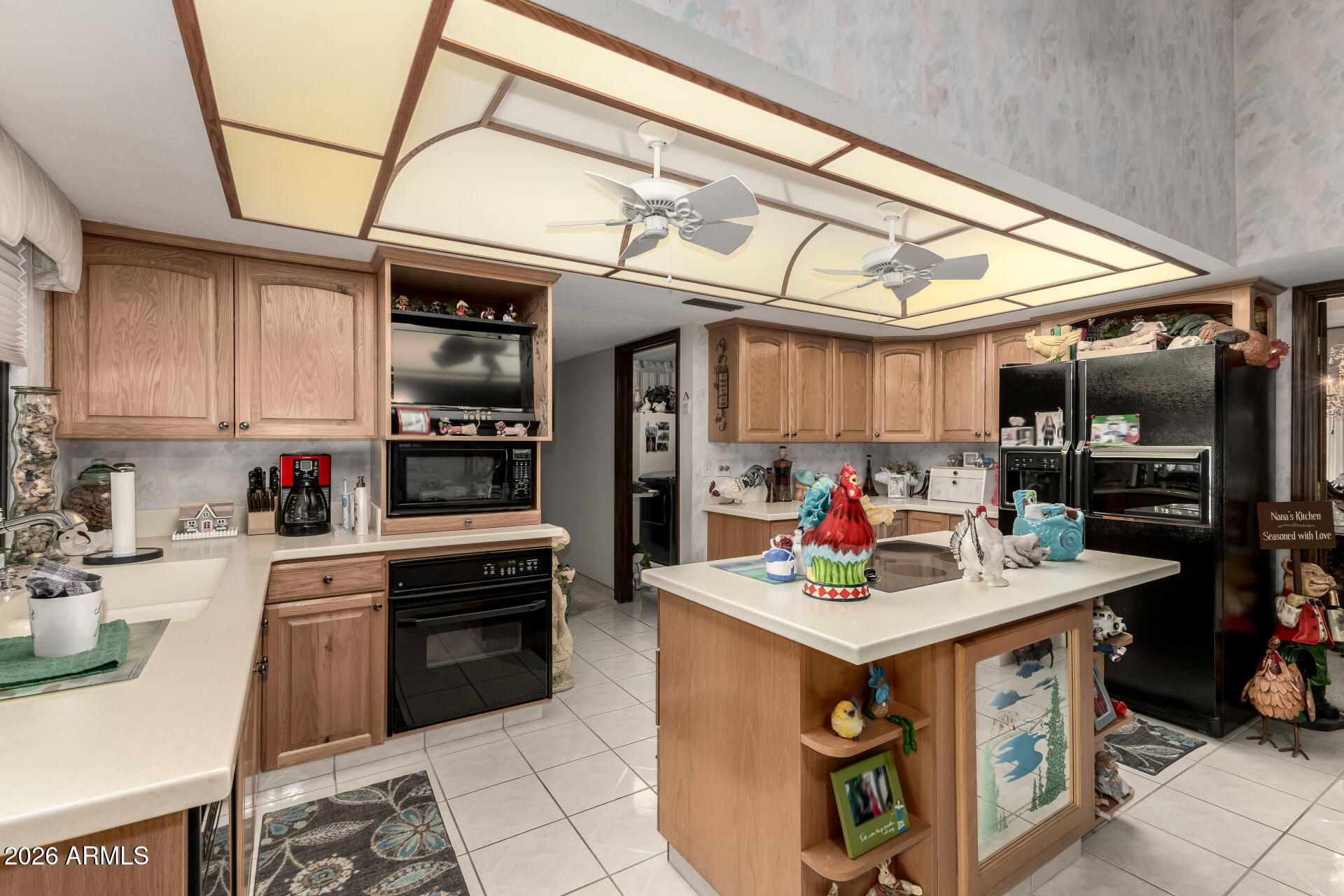 6955 West Calavar Road Peoria, AZ 85381 - Photo 15 of 65 10 - Calavar 6955