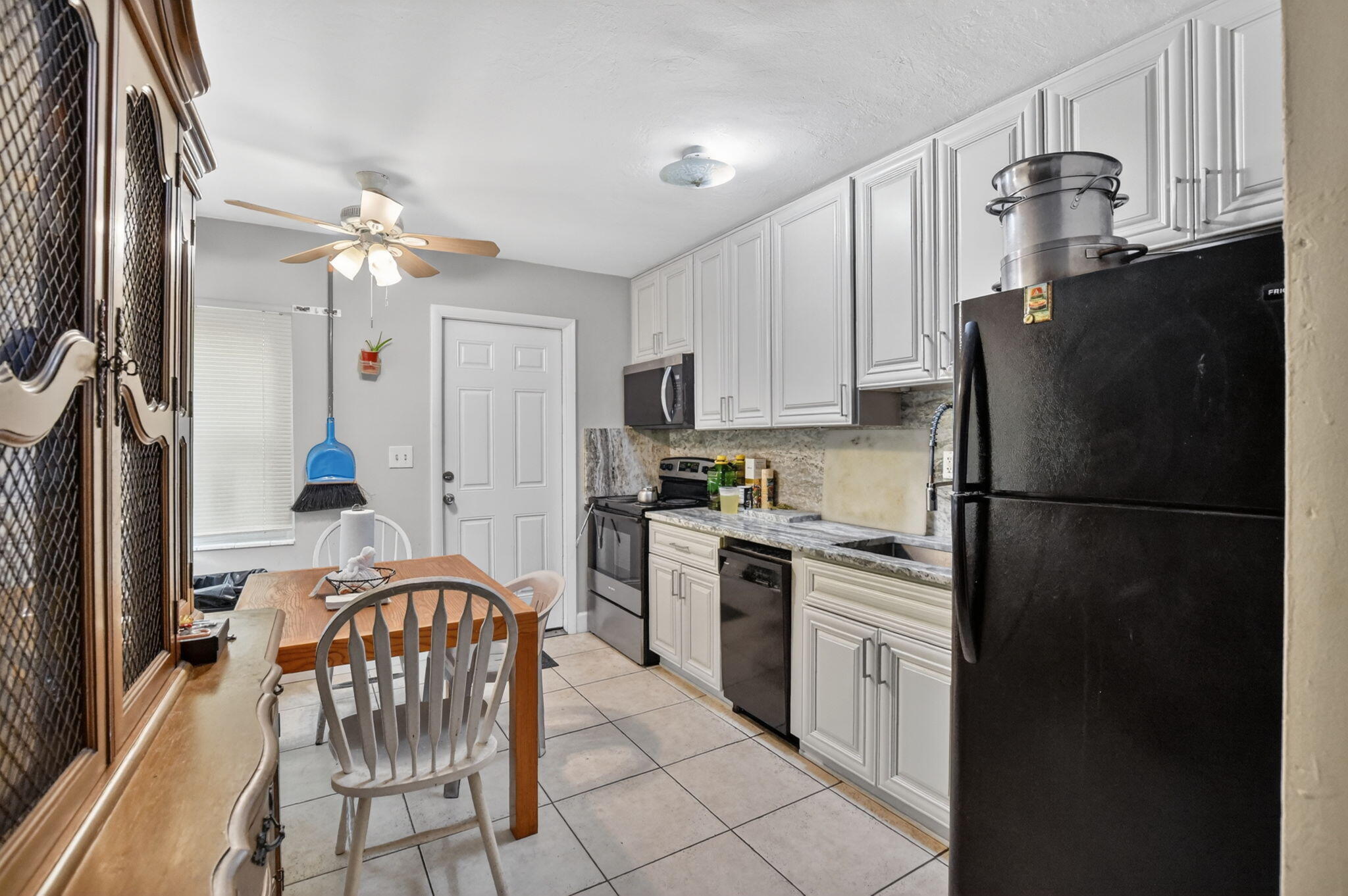 314 Southwest 1st Street Boca Raton, FL 33432 - Photo 16 of 32 29-web-or-mls-DSC_2396