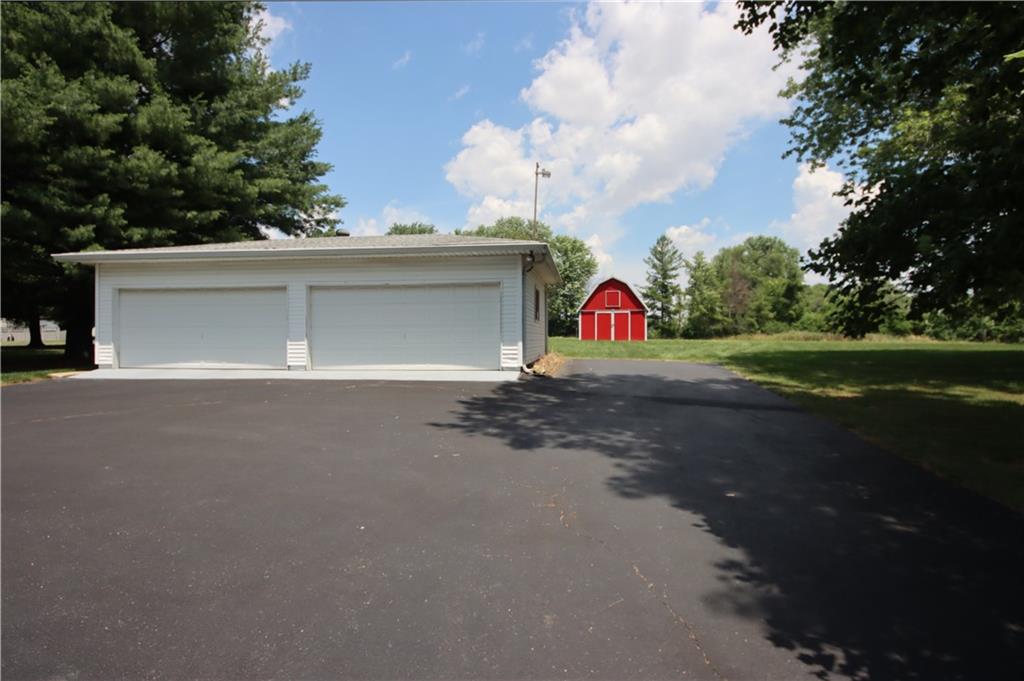 7818 Reynolds Road Camby, IN 46113 - Photo 3 of 27