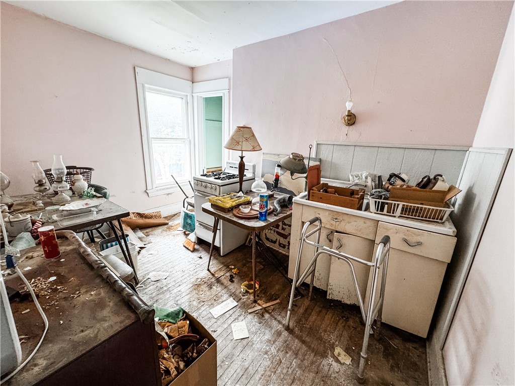 7 South Lewis Street Auburn, NY 13021 - Photo 31 of 42