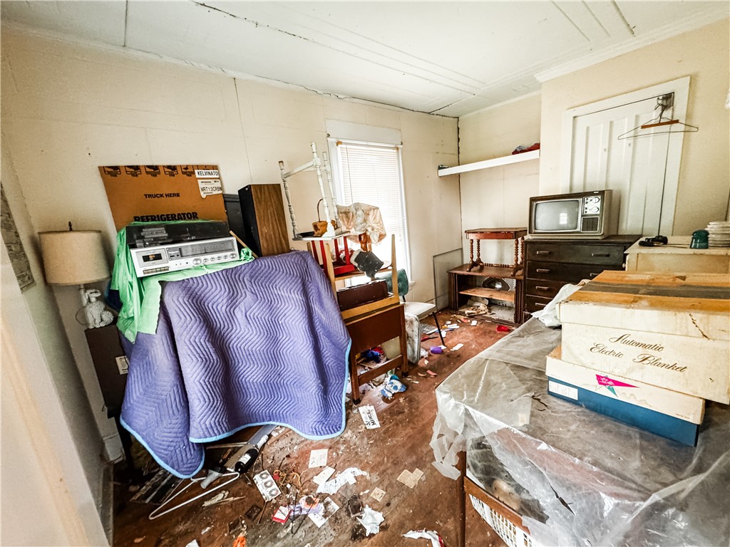 7 South Lewis Street Auburn, NY 13021 - Photo 33 of 42