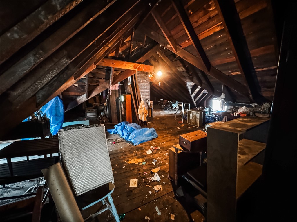 7 South Lewis Street Auburn, NY 13021 - Photo 35 of 42