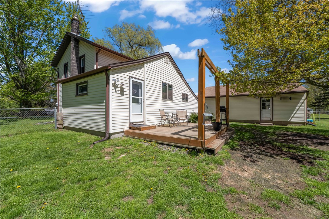 14404 Lime Kiln Road Barre, NY 14411 - Photo 36 of 40 Back Deck