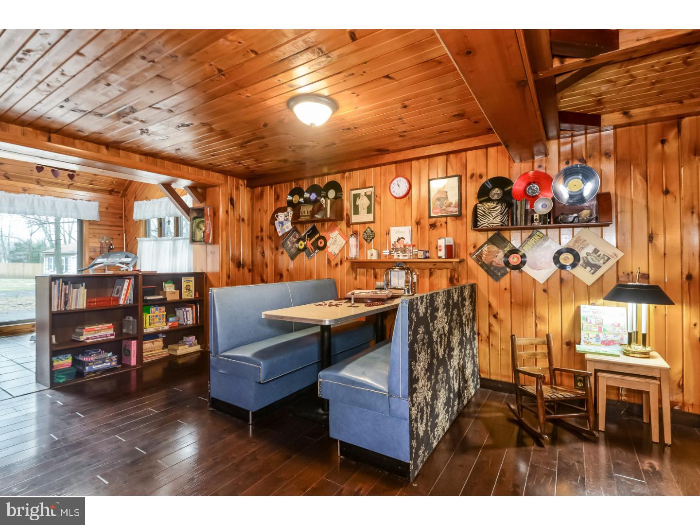 256 Log Cabin Road Perkasie, PA 18944 - Photo 15 of 25 Gallery Image 15