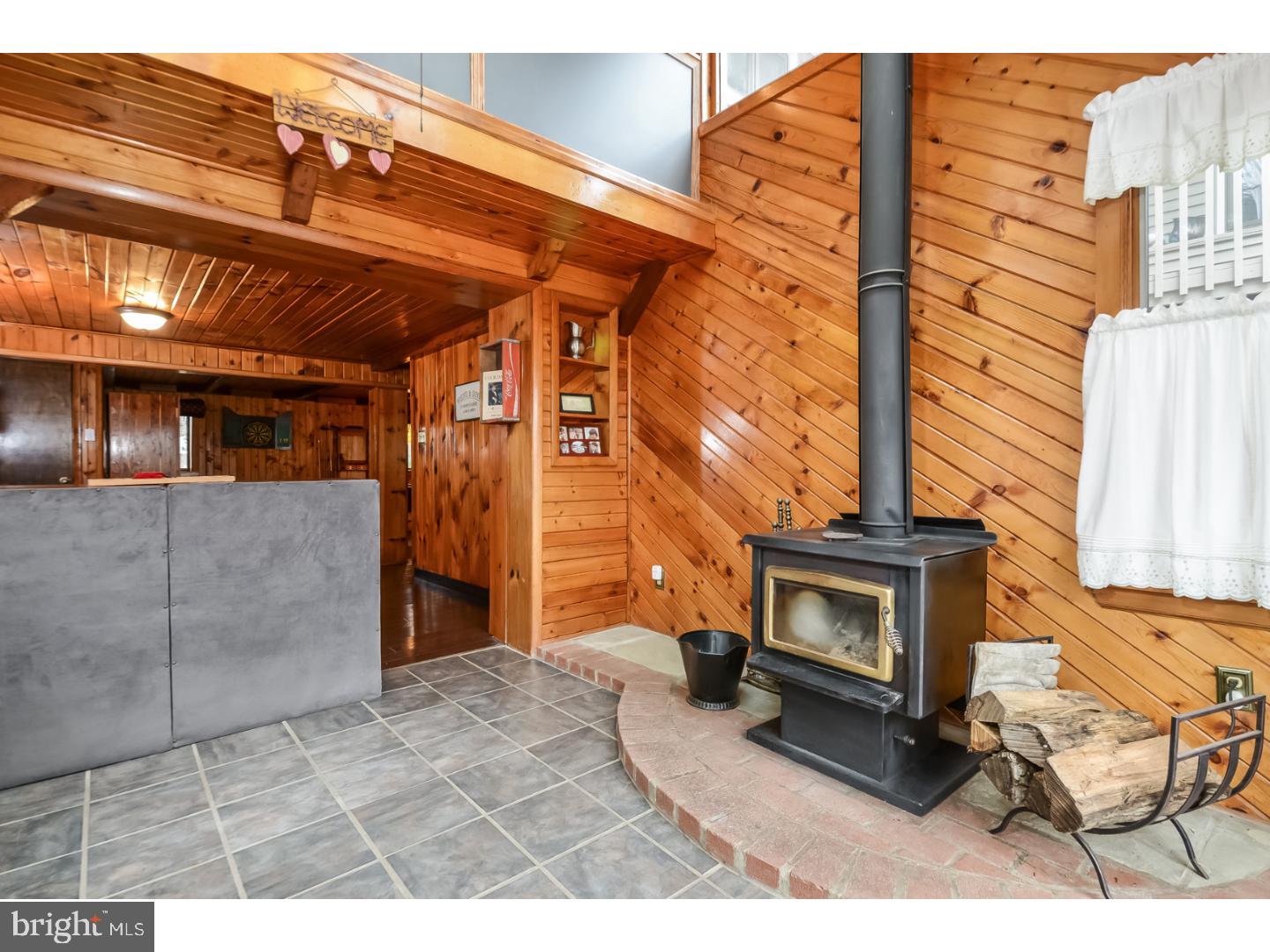 256 Log Cabin Road Perkasie, PA 18944 - Photo 16 of 25 Gallery Image 16