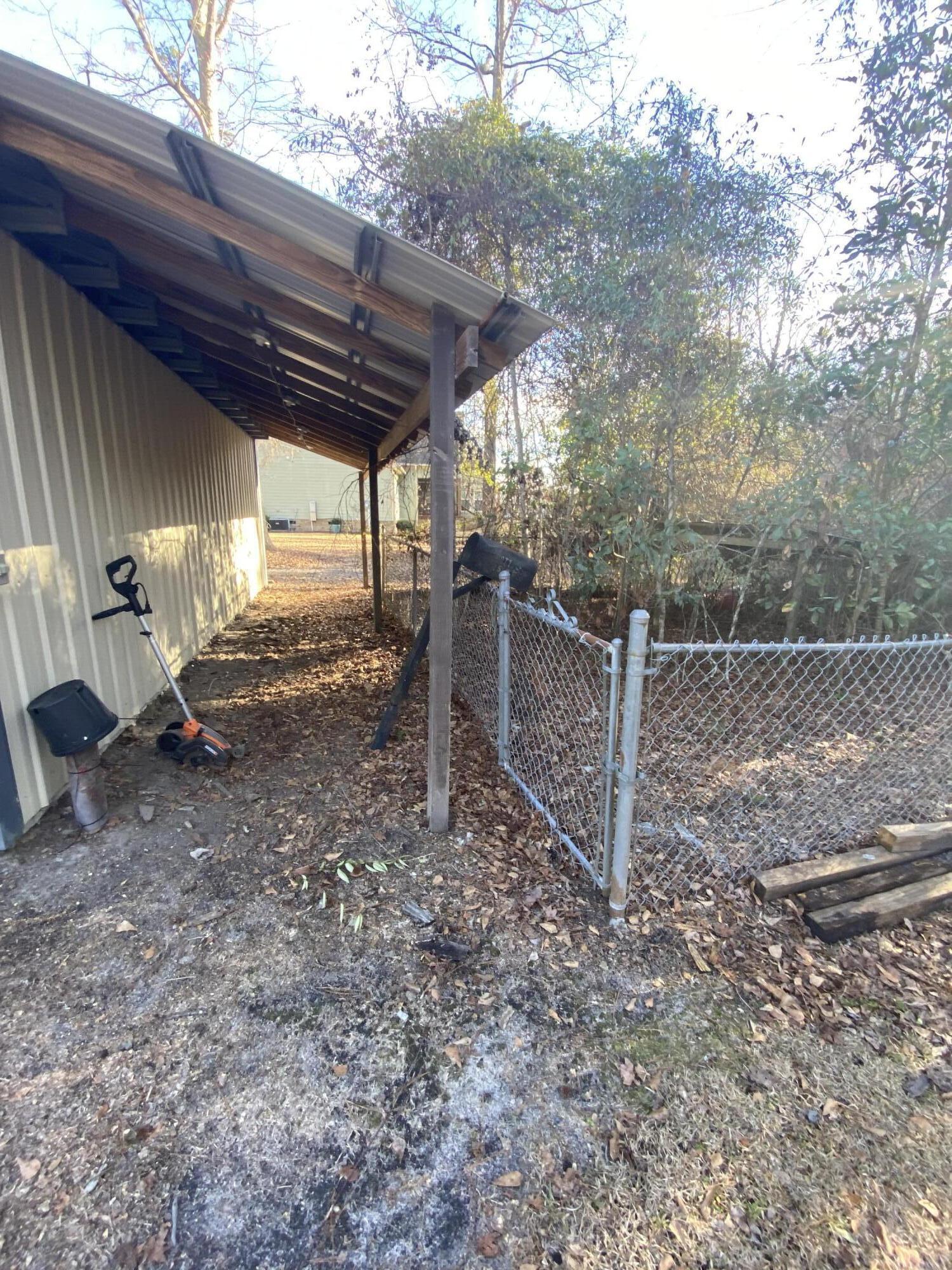 1510 Hudson Road Cope, SC 29038 - Photo 1 of 11 151Hudsonleantodogpen