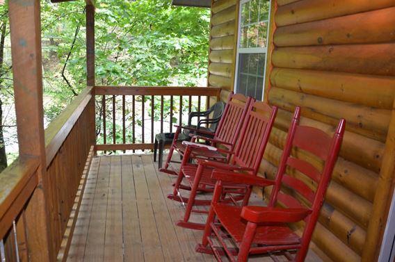 409-410 King Branch Road Sevierville, TN 37876 - Photo 3 of 25 Deck
