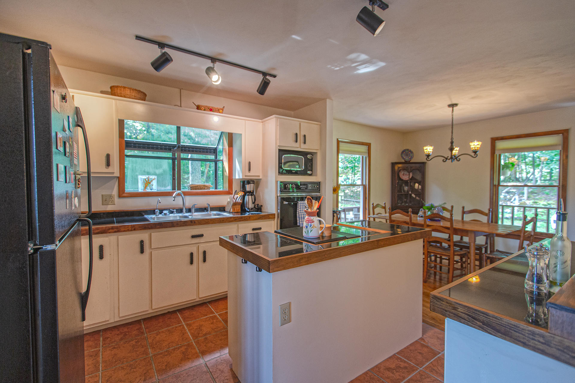 525 Middle Ridge Drive Callaway, VA 24067 - Photo 8 of 40 8