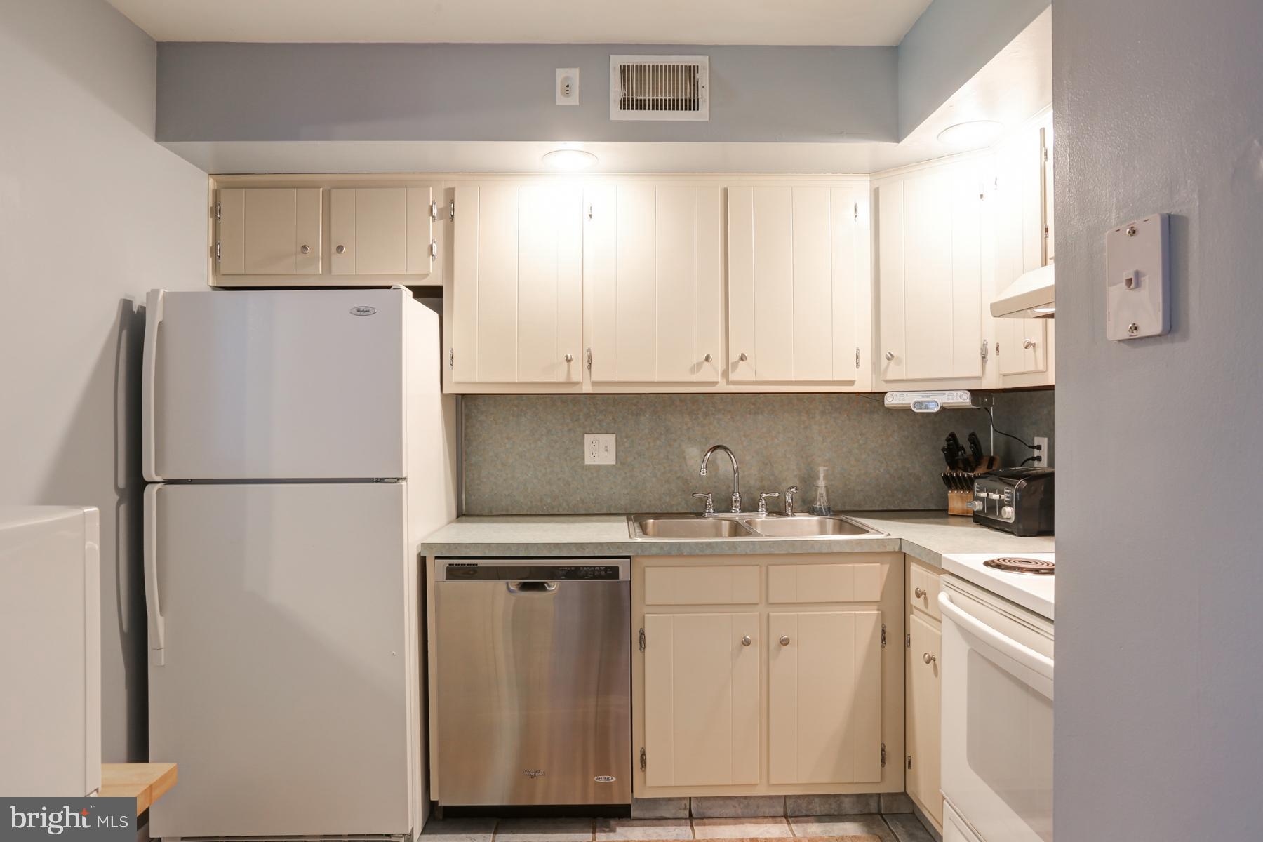 551 Mountain View Road Middletown, PA 17057 - Photo 7 of 28 Gallery Image 7