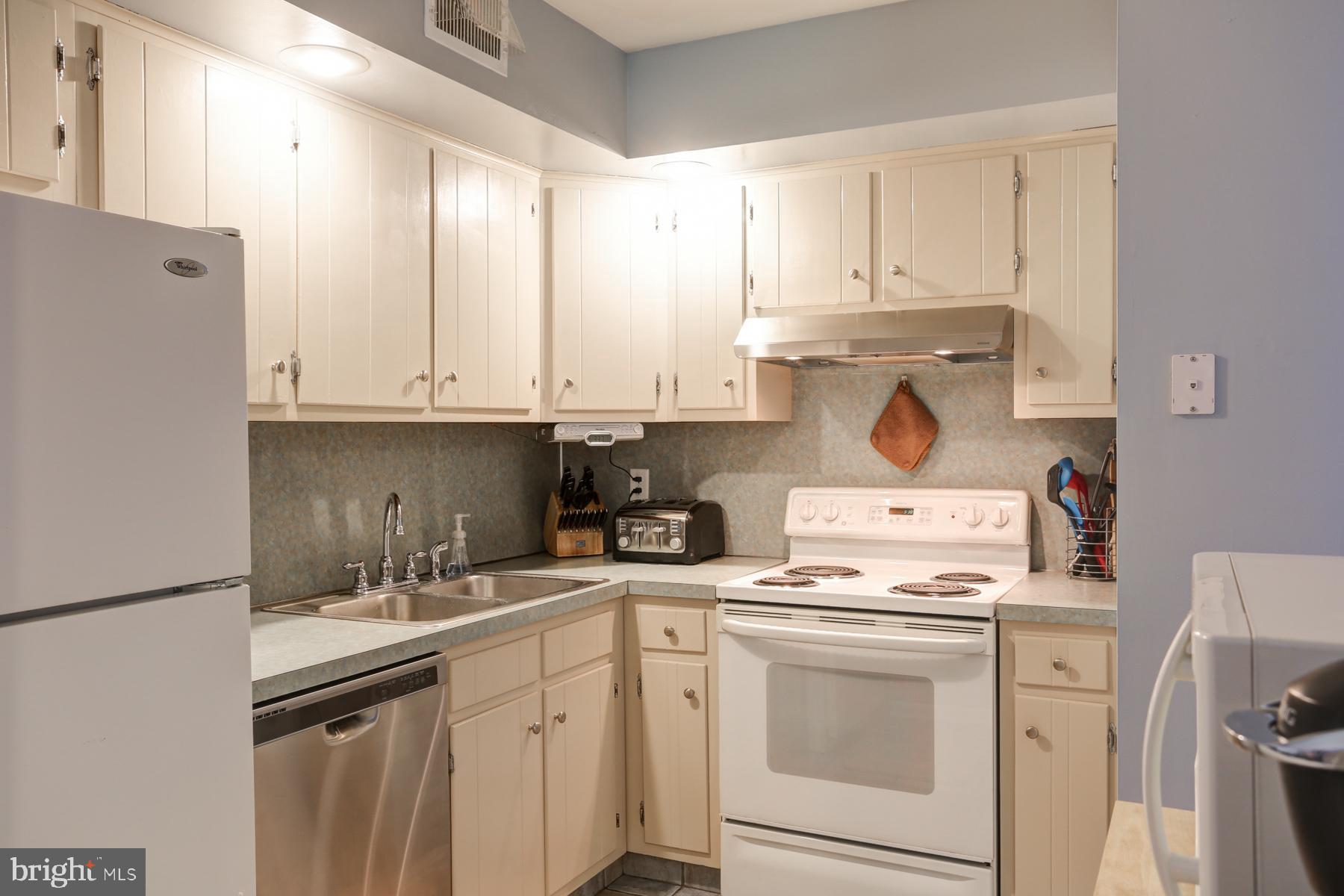 551 Mountain View Road Middletown, PA 17057 - Photo 8 of 28 Gallery Image 8