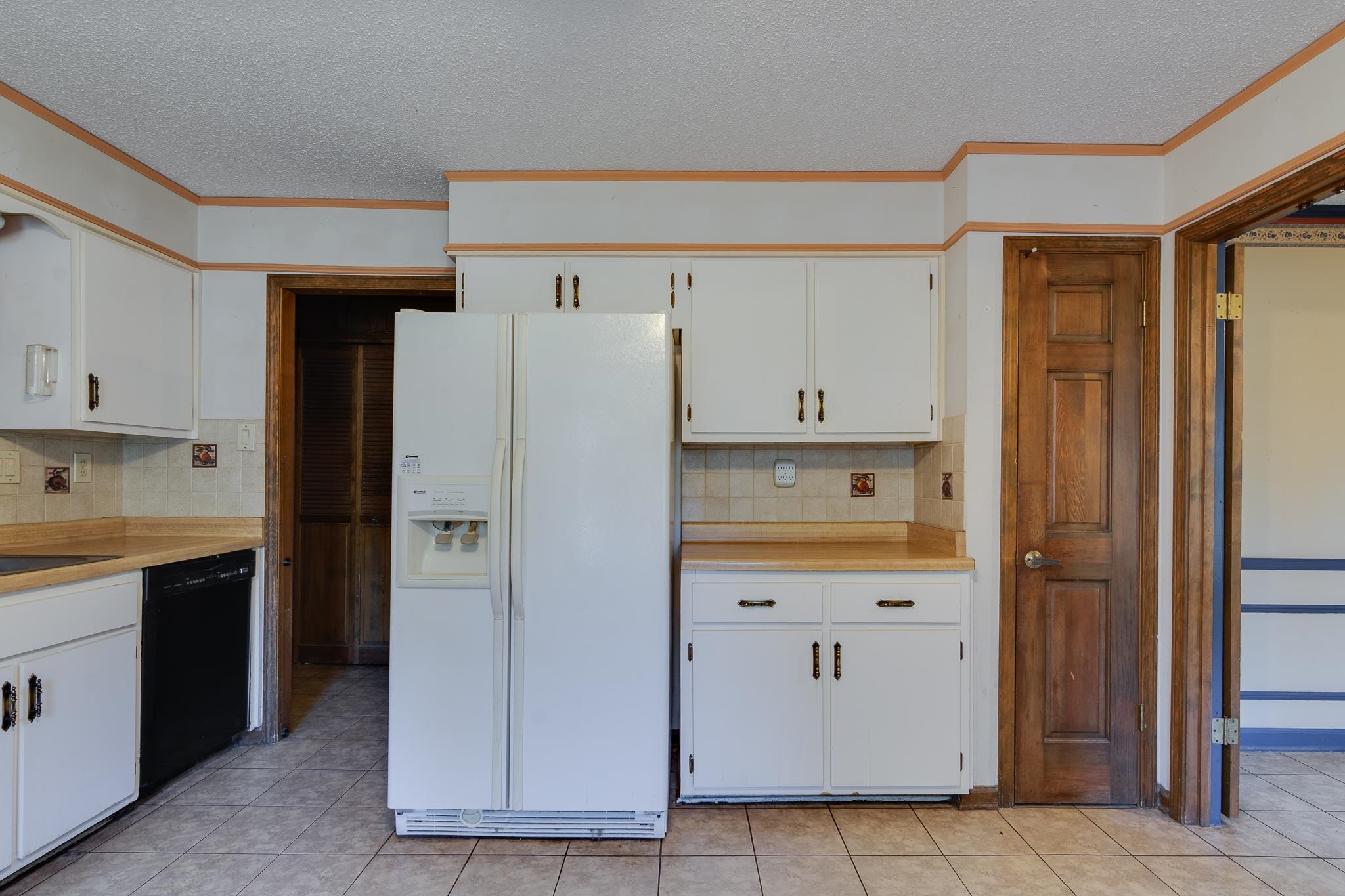 8083 Cinders Road Bartlett, TN 38133 - Photo 6 of 31 Kitchen