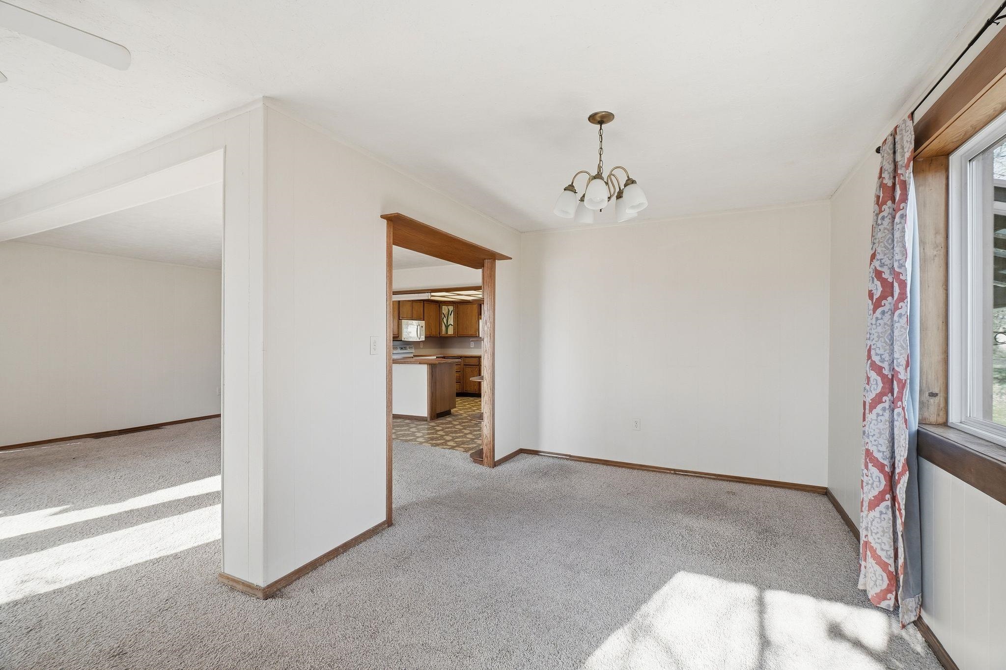 10001 East Bigelow Gulch Road Spokane, WA 99217 - Photo 7 of 47