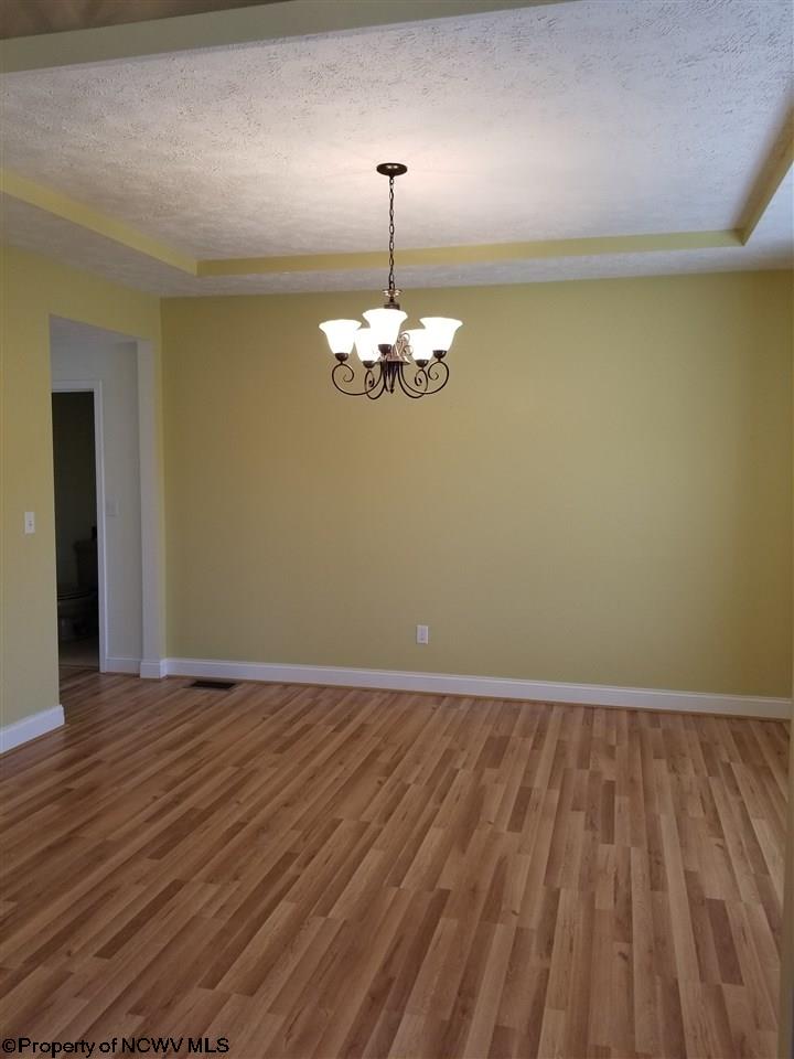 2425 Goose Run Road Fairmont, WV 26554 - Photo 6 of 29 Gallery Image 6