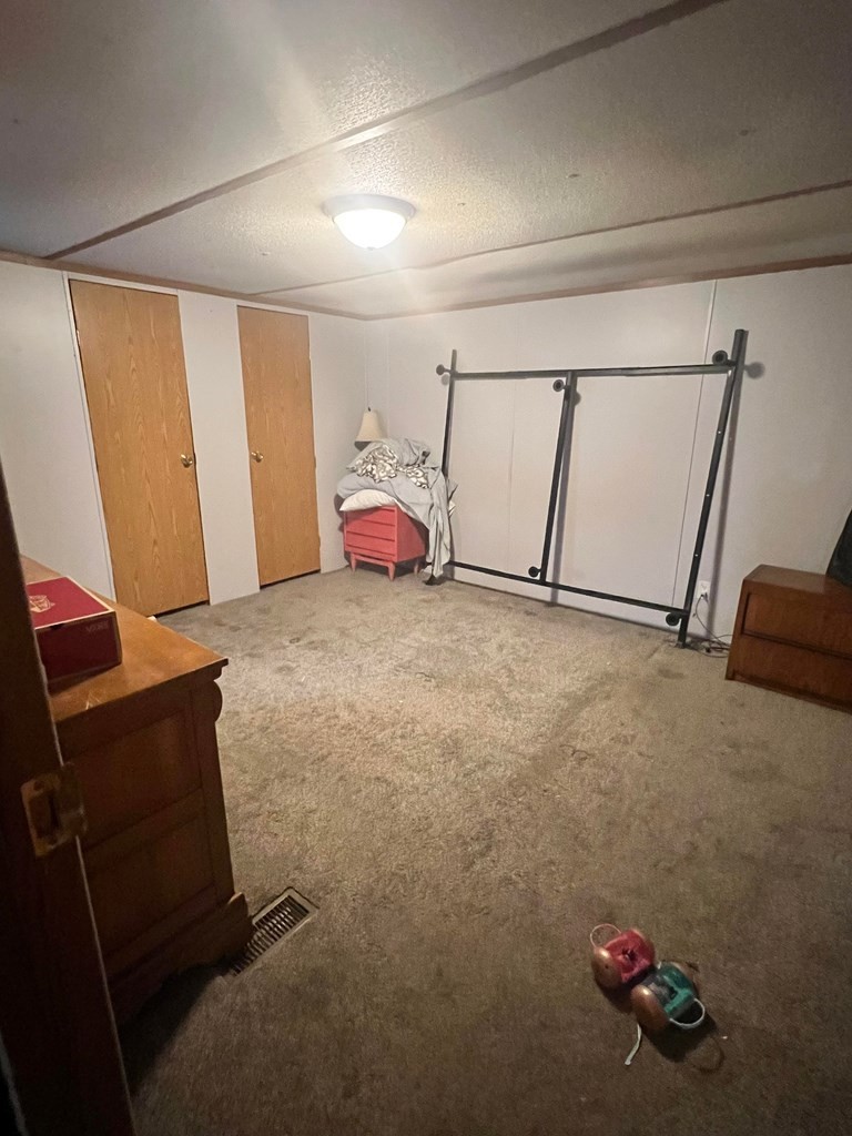 1148 Keith Valley Road Southeast Cleveland, TN 37323 - Photo 7 of 39 a view of a room with gym equipment