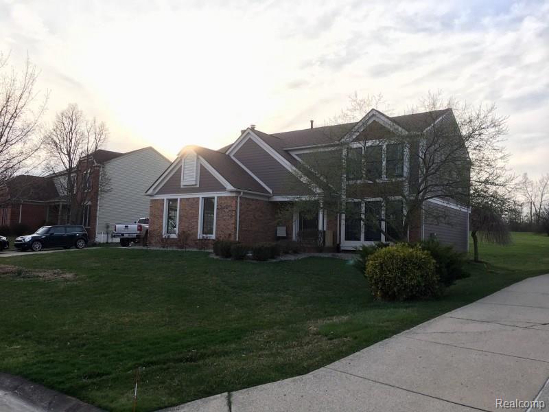 2380 Pleasant View Drive Rochester, MI 48306 - Photo 1 of 24