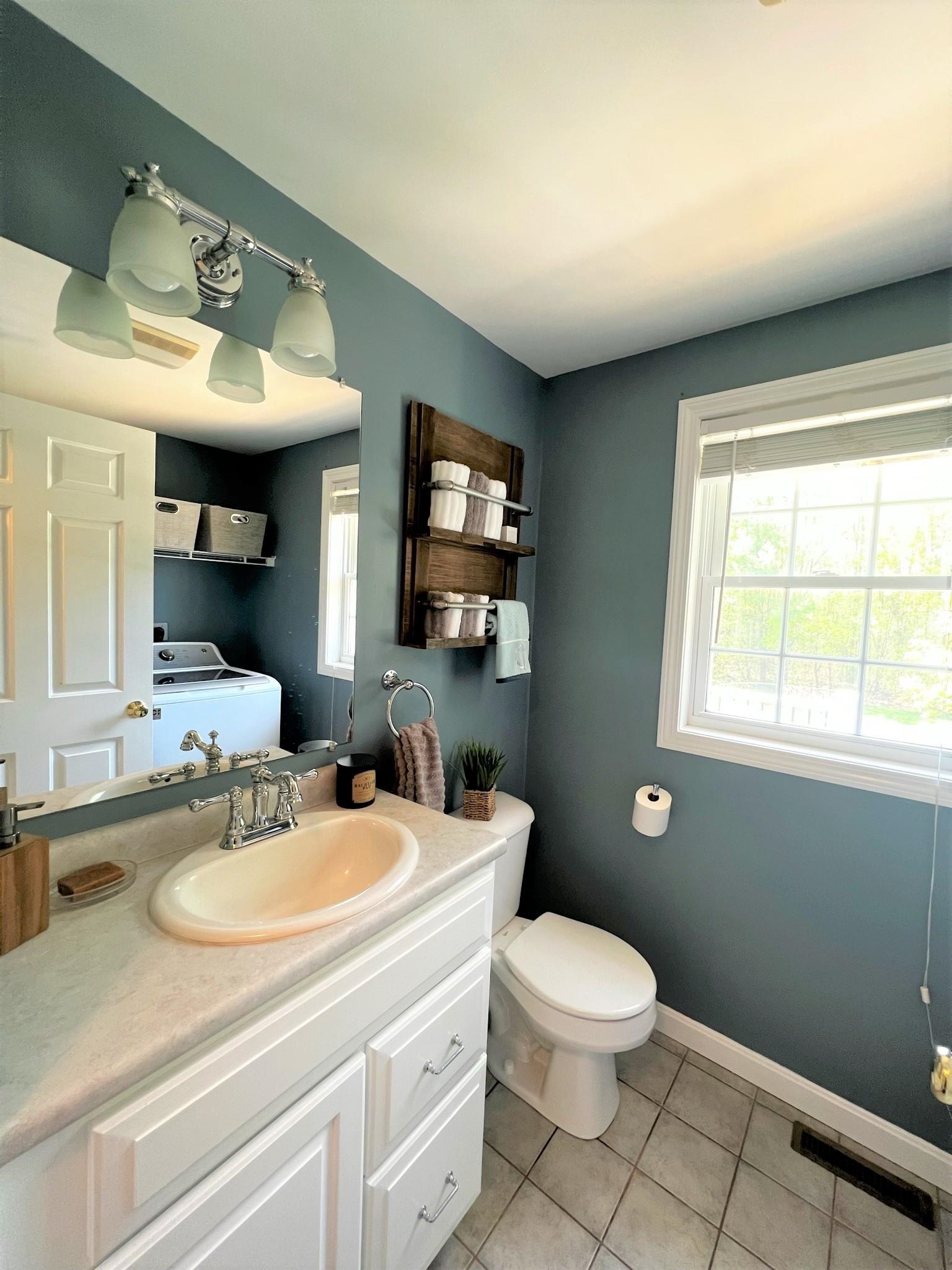 185 Old Dover Road Rochester, NH 03867 - Photo 12 of 40