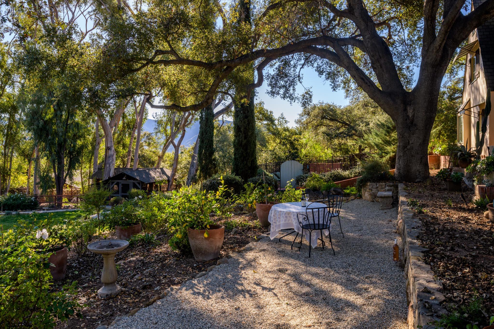 1104 Foothill Road Ojai, CA 93023 - Photo 19 of 50 1104FoothillRd014