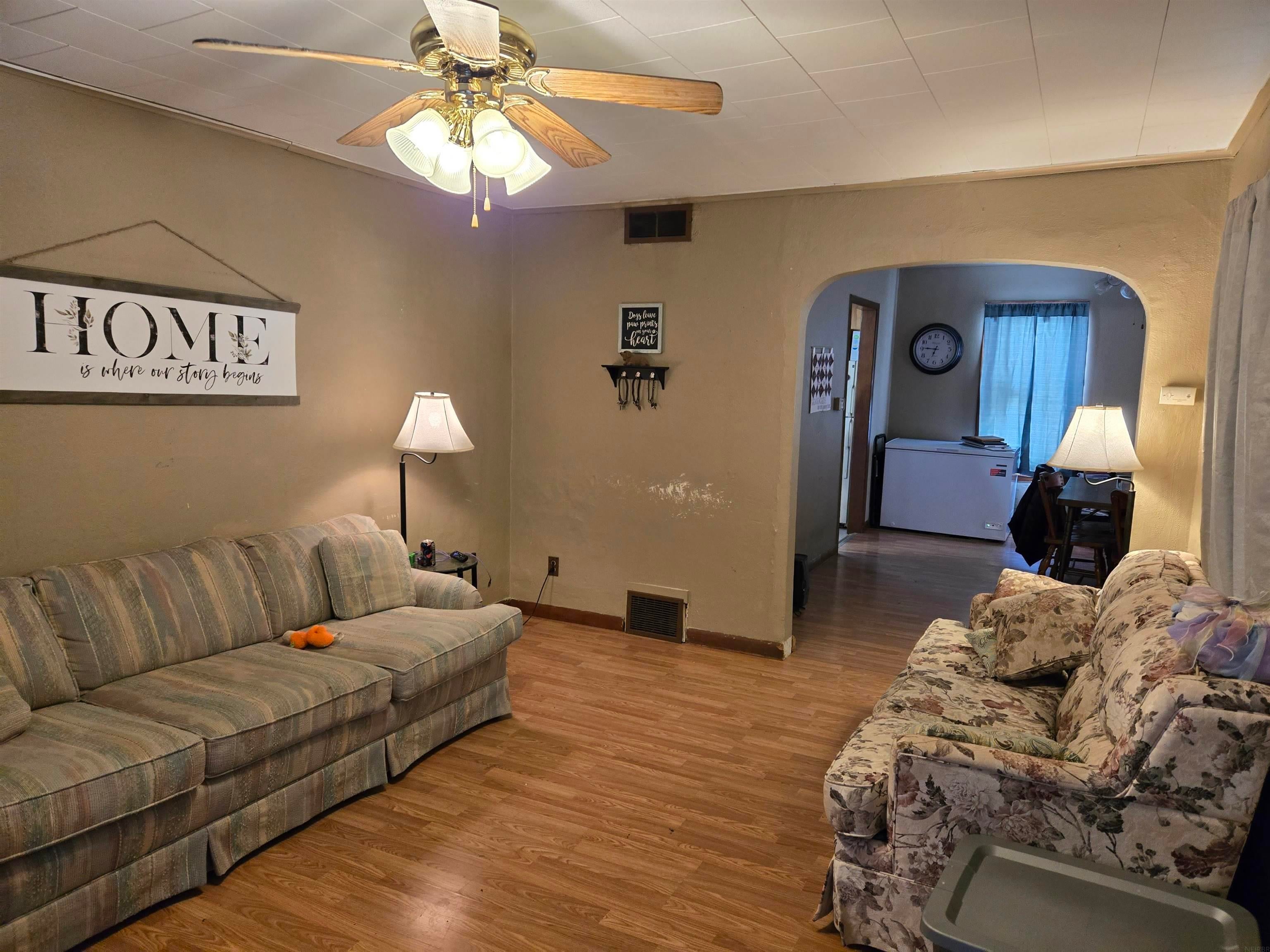 220 West Spring Street Strawberry Point, IA 52076 - Photo 8 of 19 Gallery Image 8