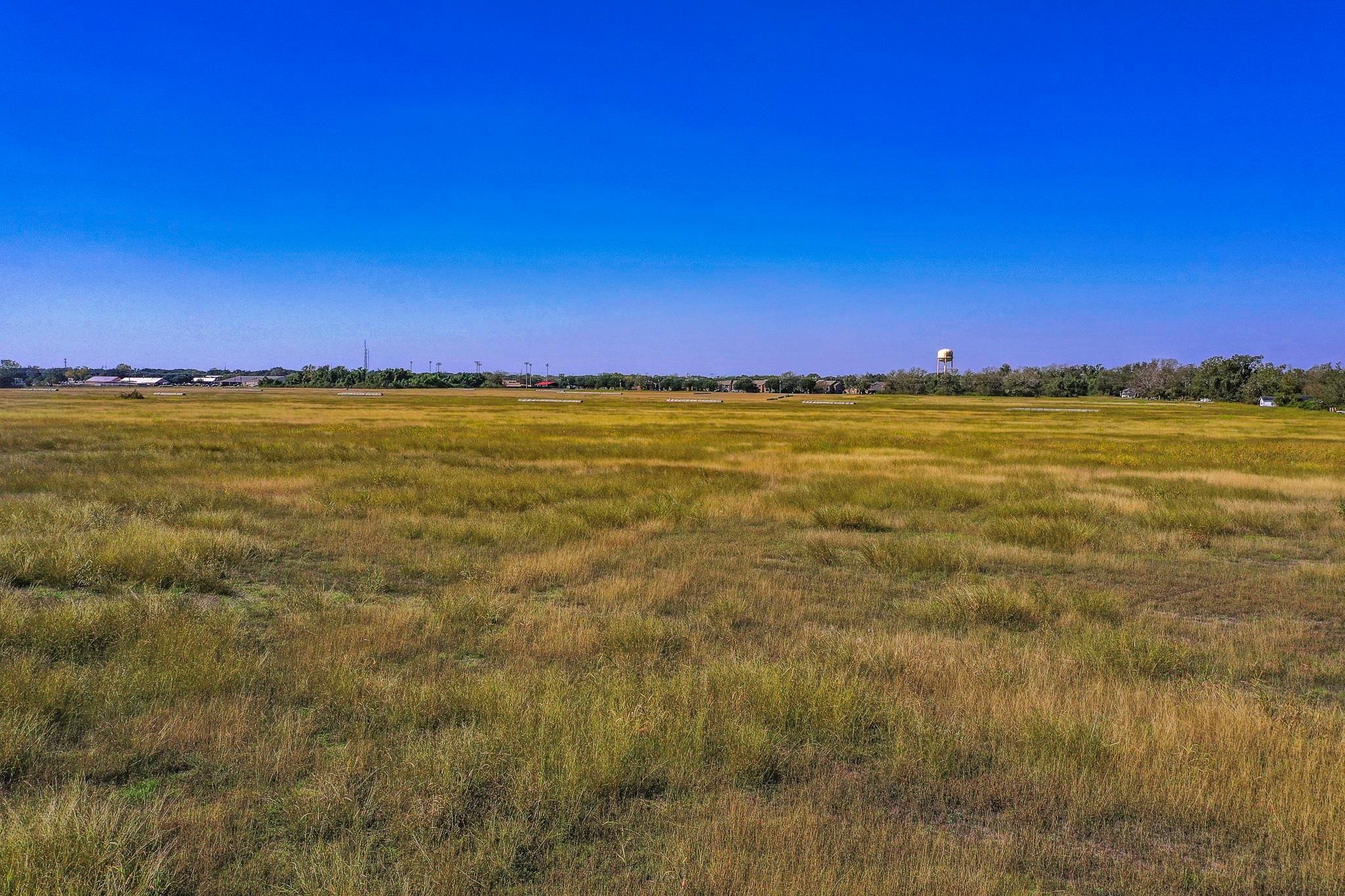 2320 County Road 166 Wharton, TX 77488 - Photo 22 of 22 a view of an ocean from a city