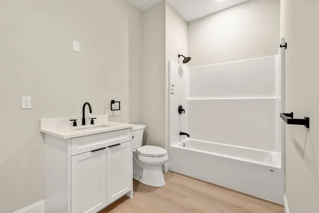 $530,130 | 7 Cross Street, Unit 202, Wilmington, MA 01887