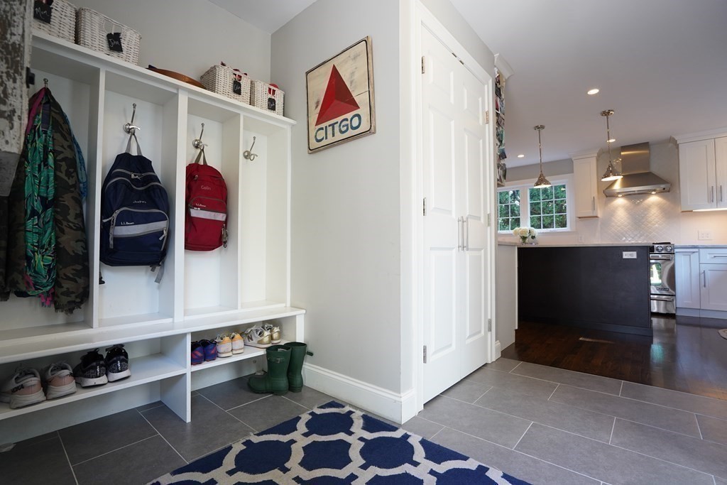 10 Durant Road Wellesley, MA 02482 - Photo 8 of 21