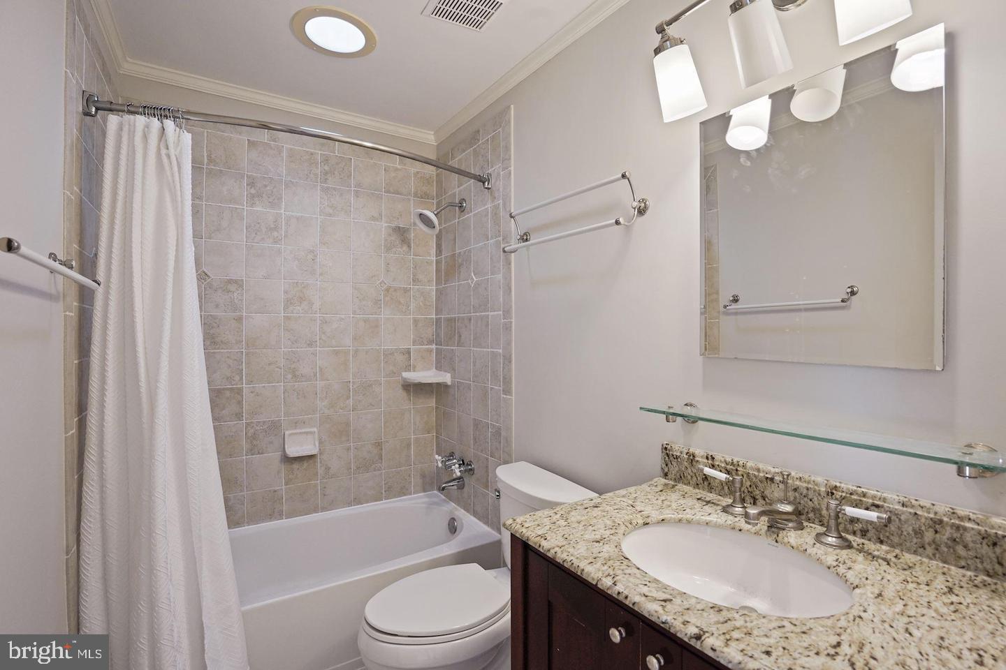 2050 Winged Foot Court Reston, VA 20191 - Photo 9 of 14 Gallery Image 9