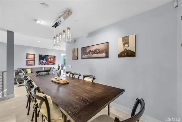 $5,500 | 89 Lennox, Irvine, CA 92612