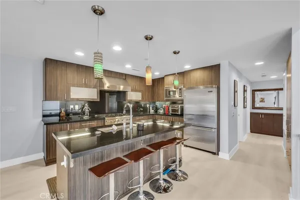$5,500 | 89 Lennox, Irvine, CA 92612