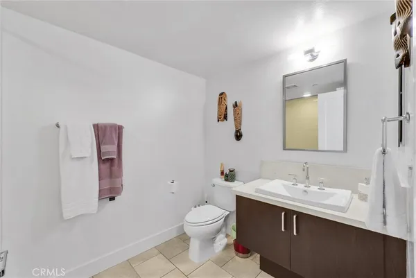 $5,500 | 89 Lennox, Irvine, CA 92612