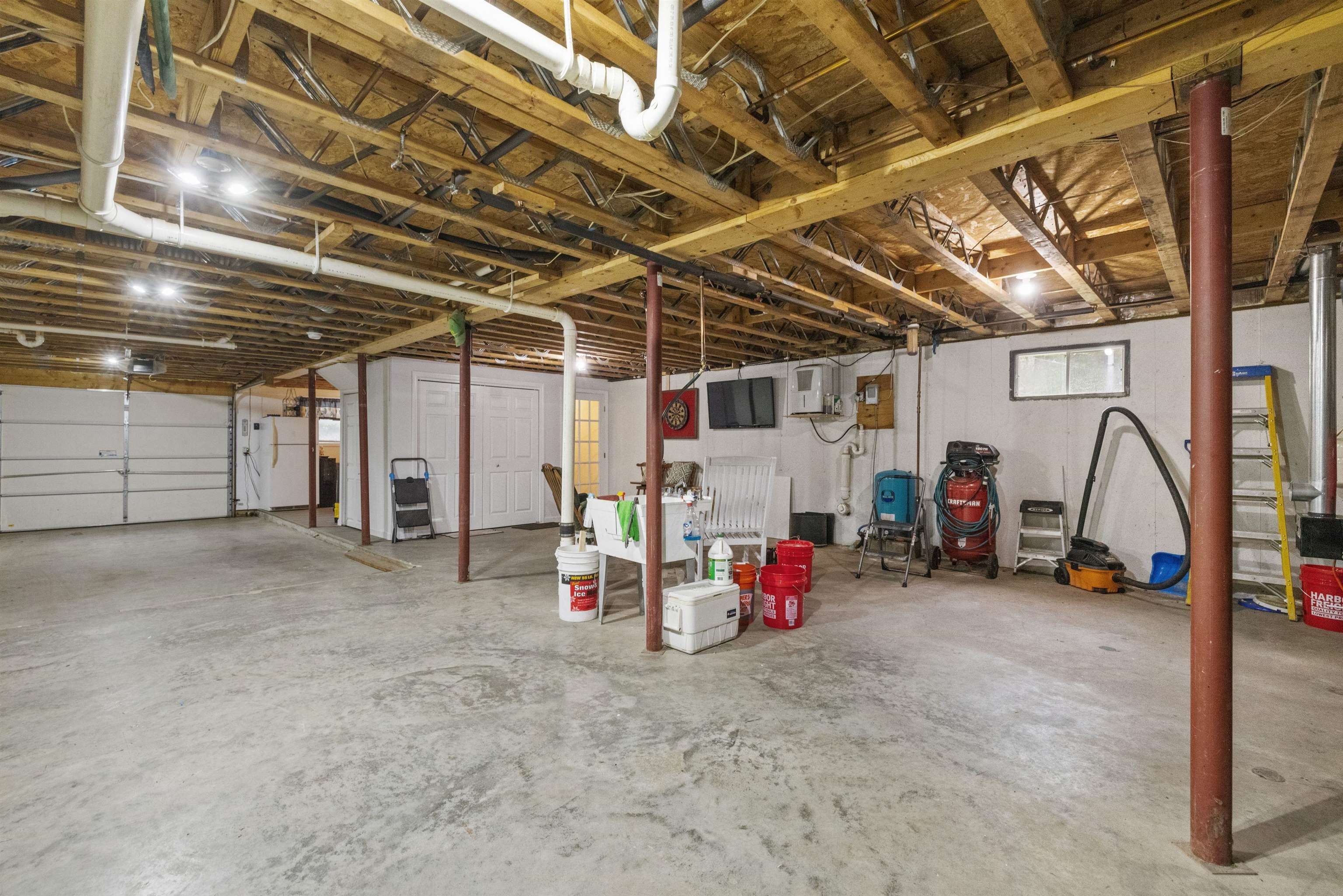 34 Van Buren Road Laconia, NH 03246 - Photo 21 of 37 Gallery Image 21