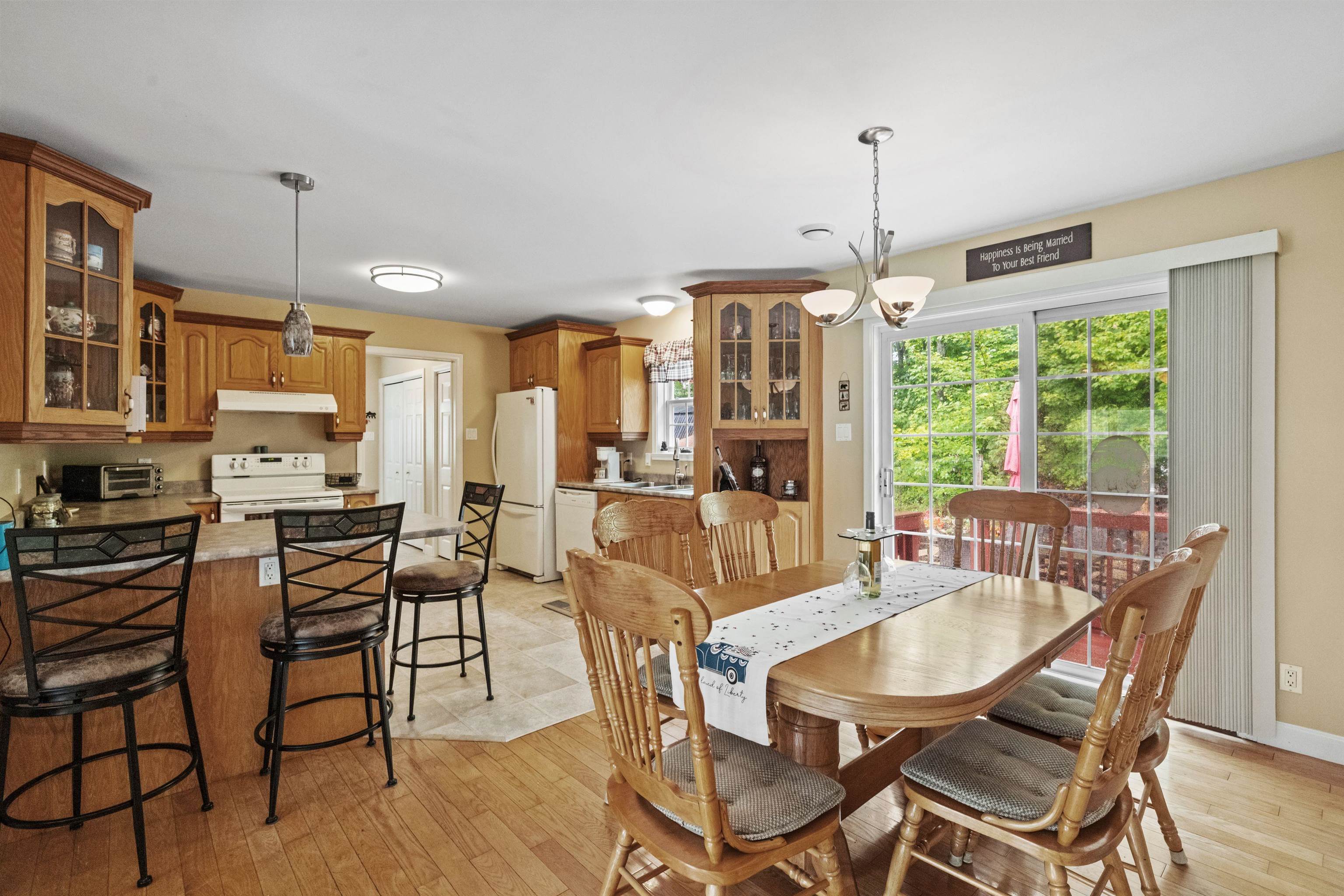 34 Van Buren Road Laconia, NH 03246 - Photo 7 of 37 Gallery Image 7