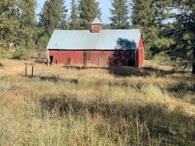 3303 North Old Trails Road Spokane, WA 99224 - Photo 3 of 16