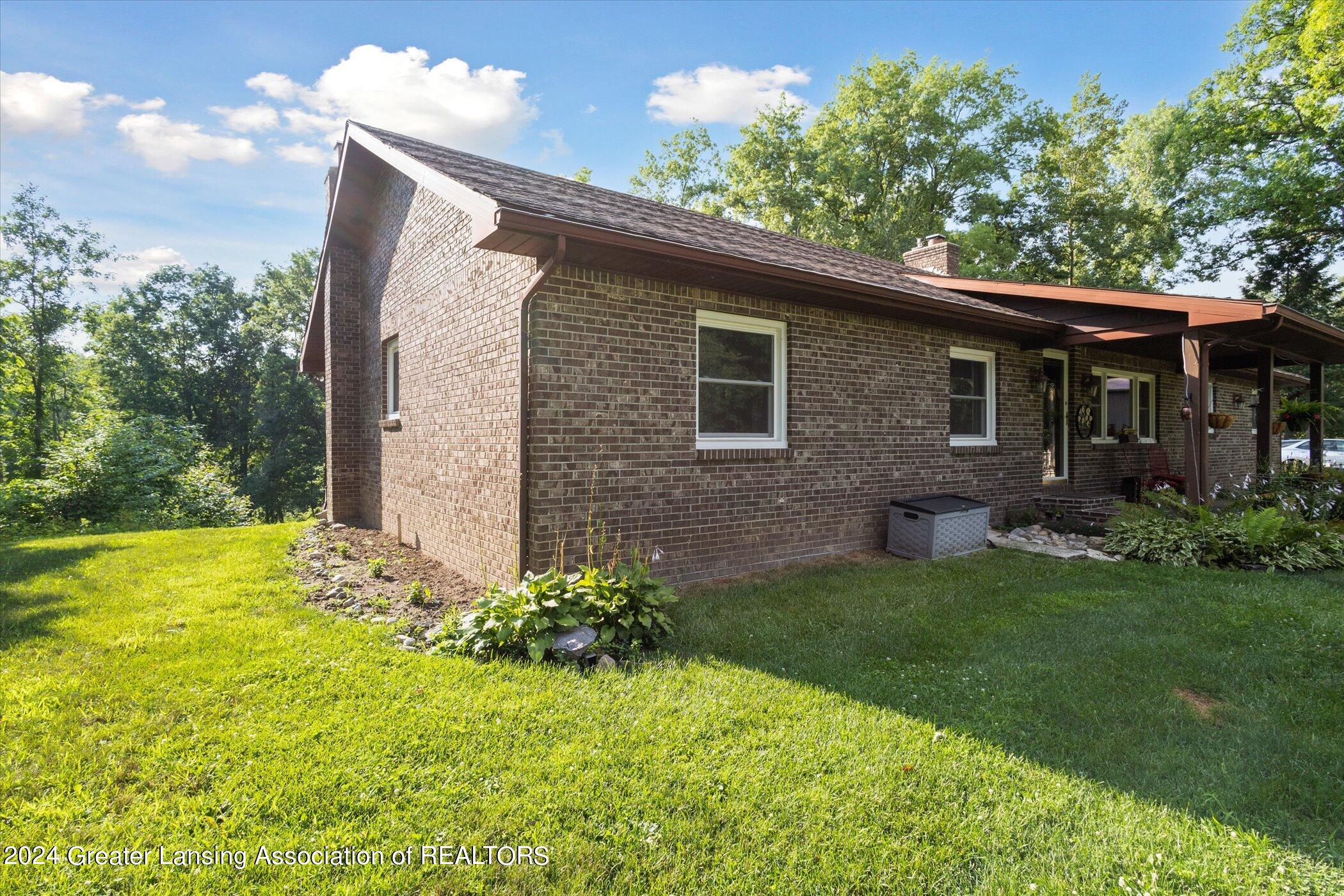 12300 South Grange Road Eagle, MI 48822 - Photo 4 of 50 02-12300-S-Grange-Rd-Eagle-MI-48822-Wind