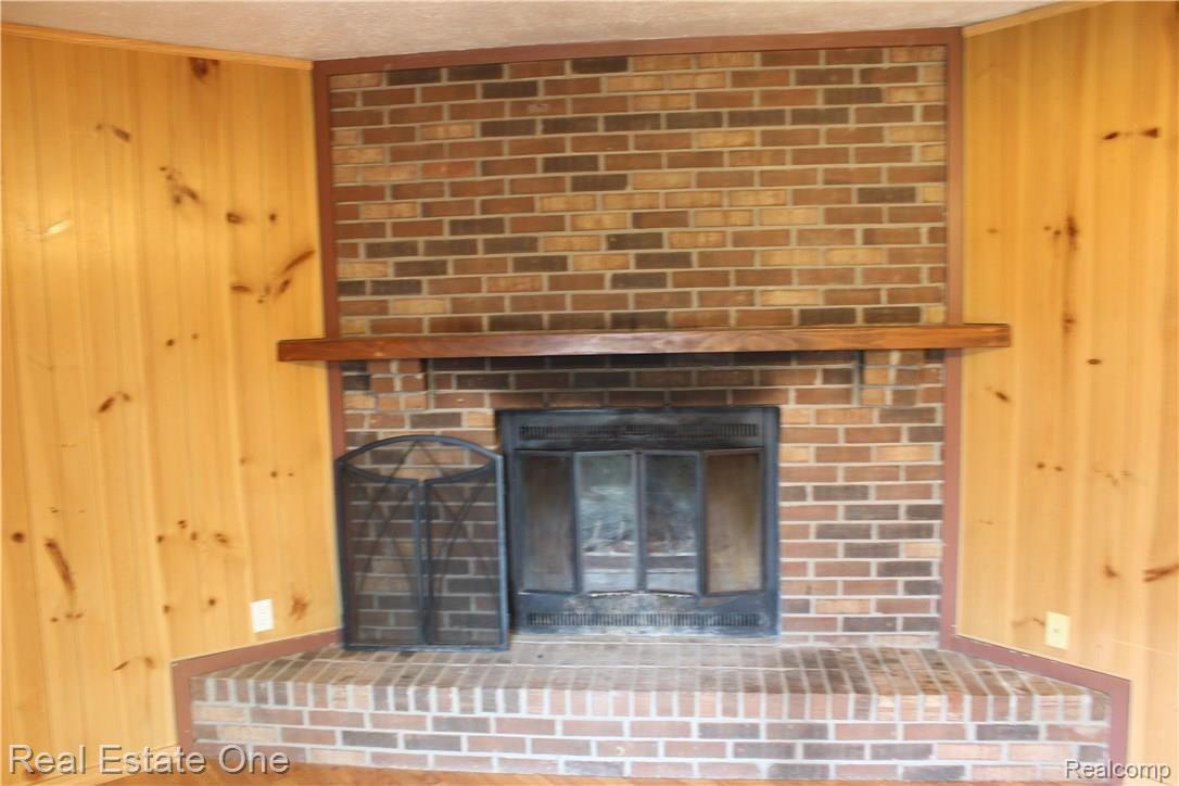 5501 Eagle Road Highland, MI 48356 - Photo 13 of 30 IMG_9935.JPG