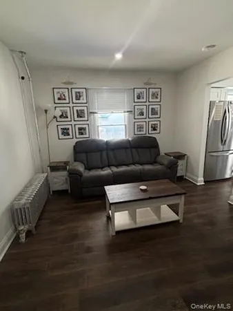 $2,500 | 44 Henry Street, Kings Park, NY 11754
