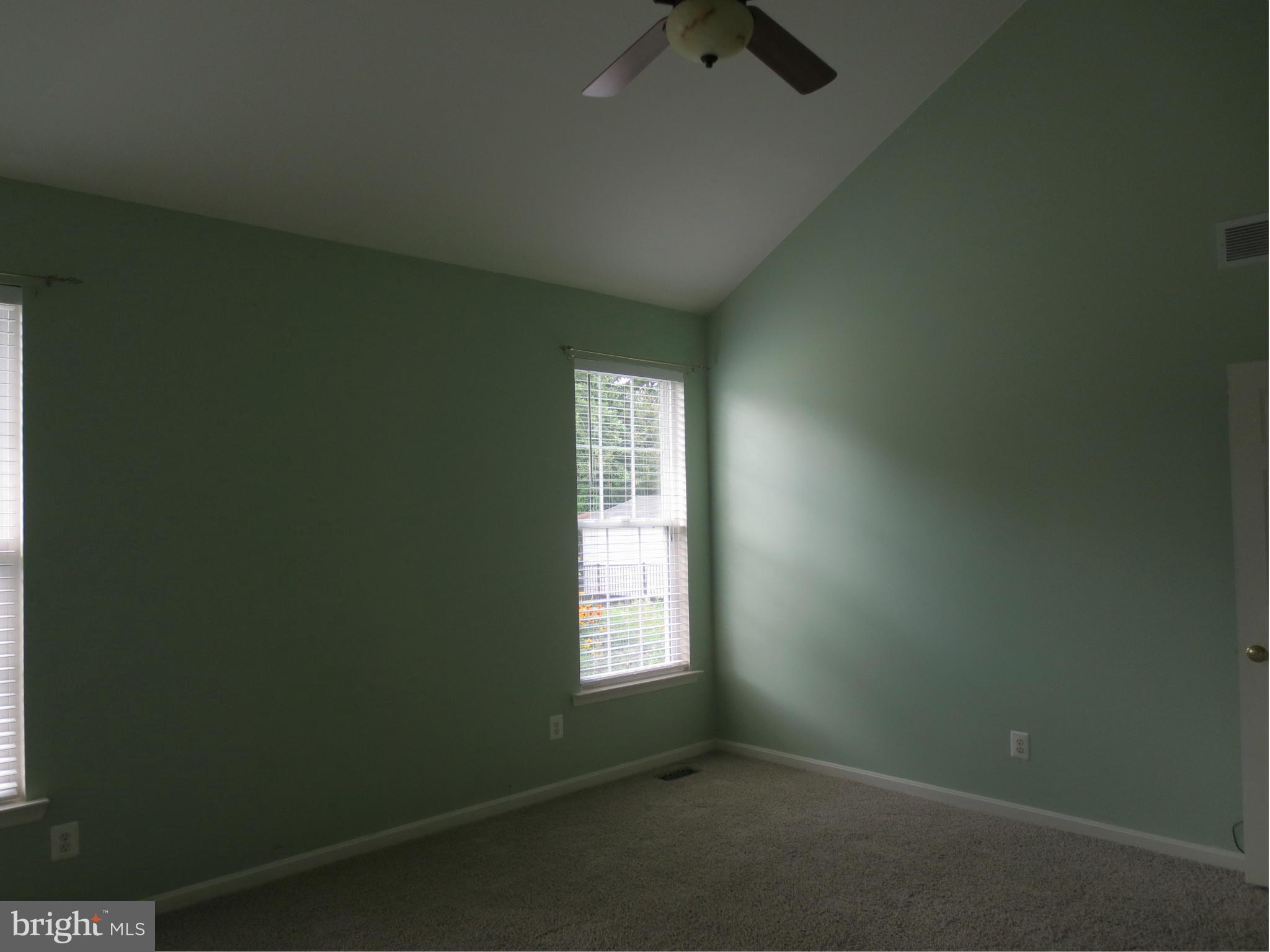 115 Tredmore Road Bel Air, MD 21015 - Photo 16 of 29 Bedroom (Master) w/vaulted ceiling