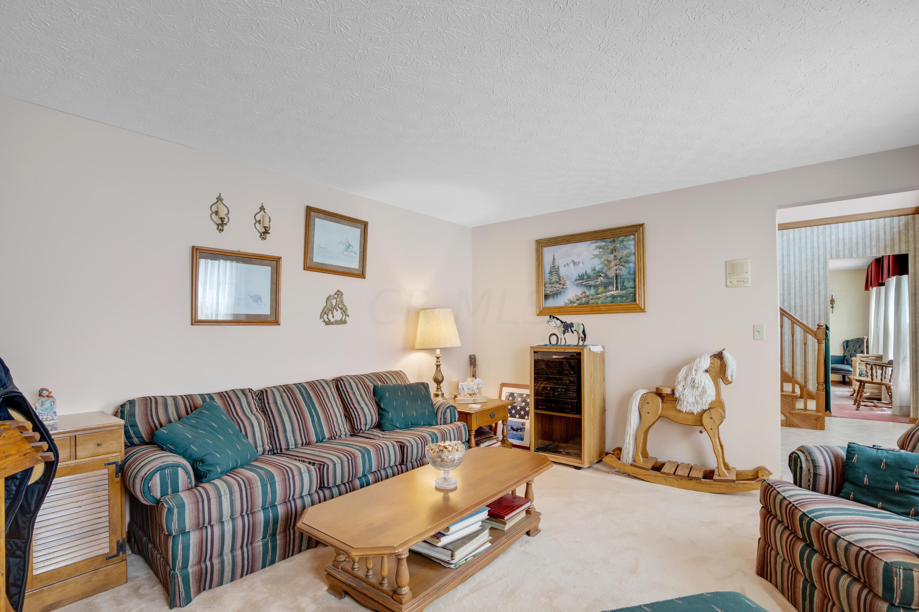 1675 Braumiller Road Delaware, OH 43015 - Photo 12 of 71 12. Living Room
