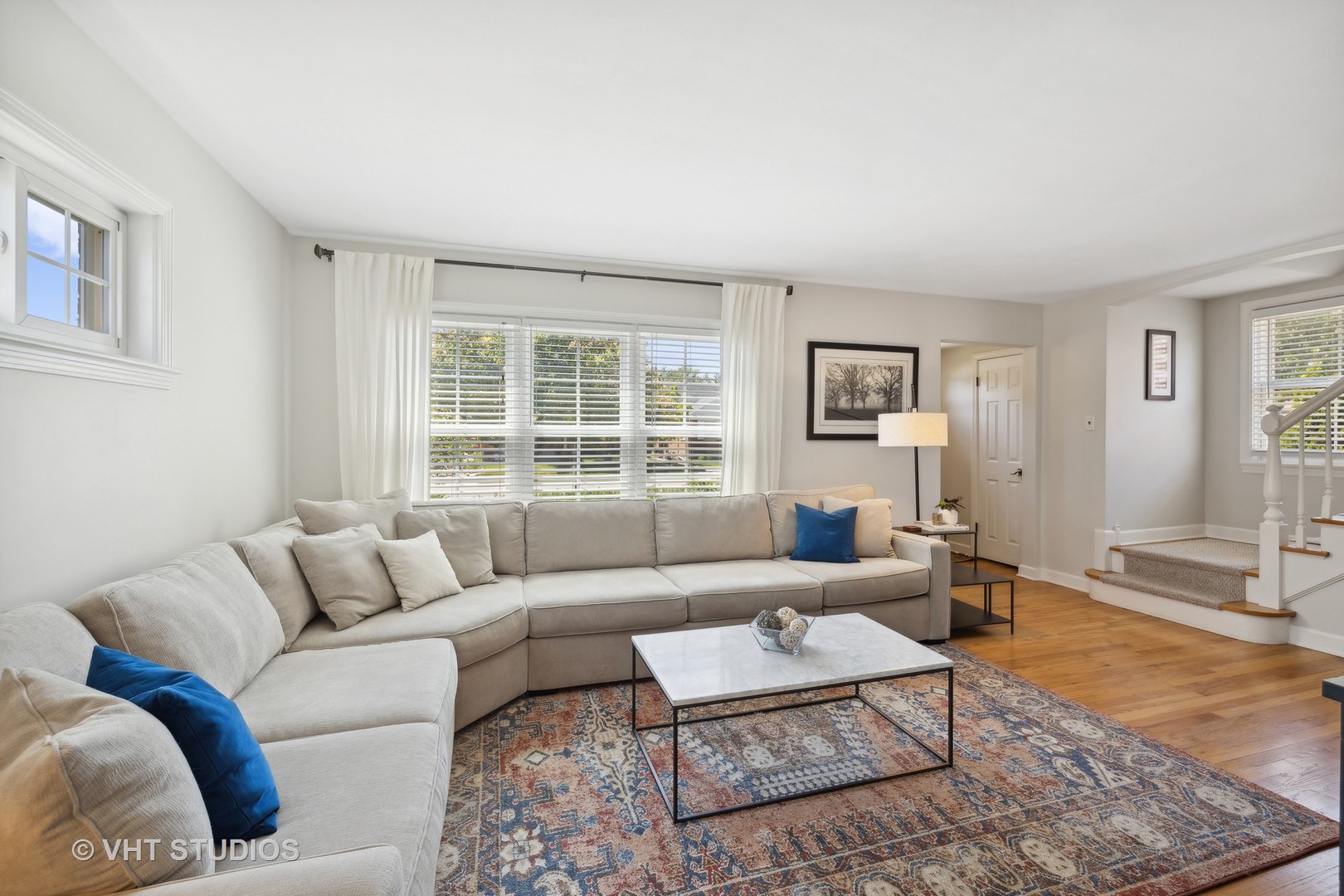 2517 South 3rd Avenue North Riverside, IL 60546 - Photo 4 of 28 Gallery Image 4
